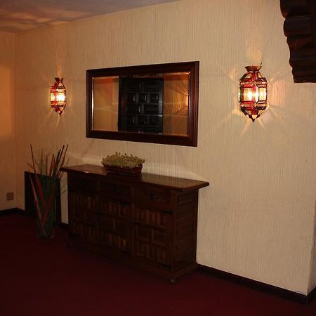 Hotel Restaurante Astorga Pradorrey エクステリア 写真